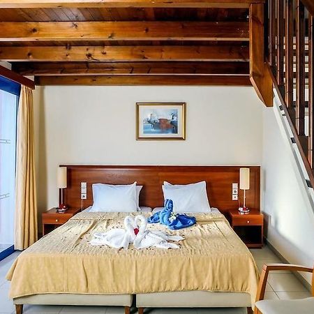 Adelais Hotel Tavronítisz Kültér fotó